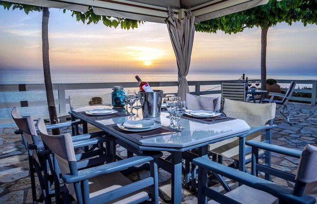 Idyllic Sunsets Seaviews Pool - Villa Melina - Foto 8