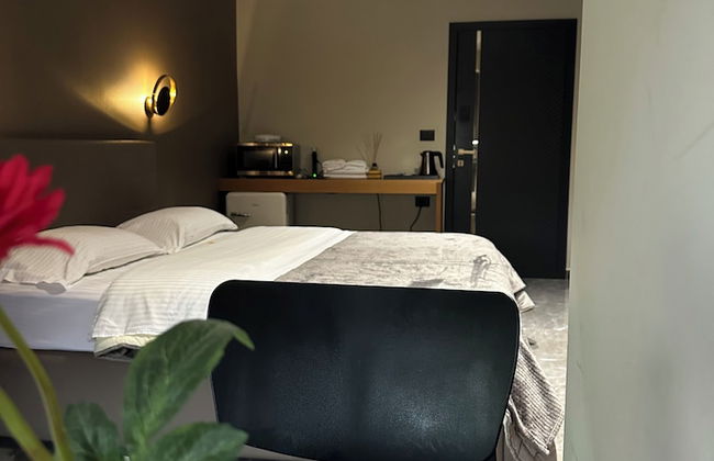 La Mirage Suites & Apartments - Photo 26