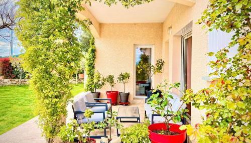 Vila Joyeuse - Foto 1