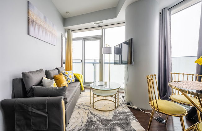 Maple Leaf Square - Photo 76