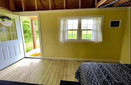 Charming Cabin Surrounded by Woods and Fields in Oberlin, Ohio - Foto 4