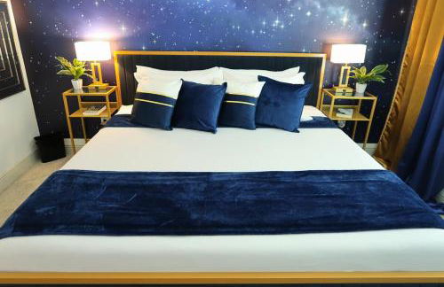 Cosmic Serenity Retreat 1BD Lux King in Southeast Jax - Foto 21