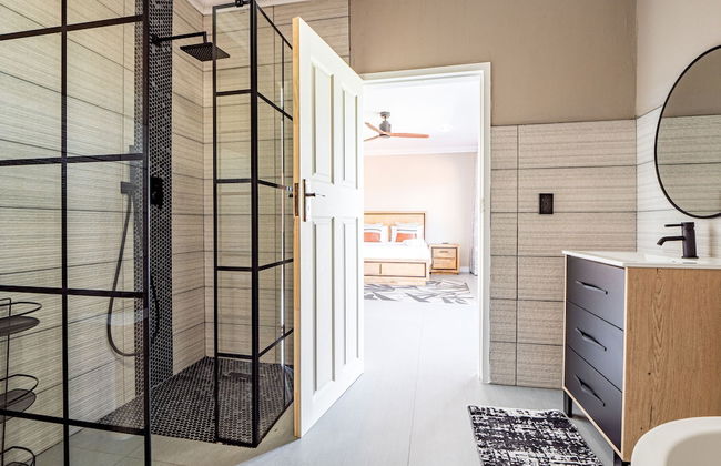 One on Chelsea - Photo 27