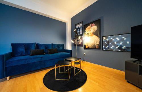 Aufzug Balkon 75m2 Zentral - Foto 8