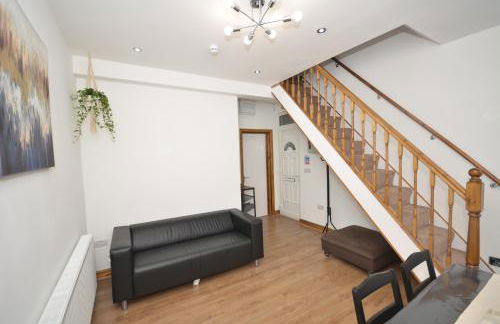 JMG House - West Bromwich - Foto 1