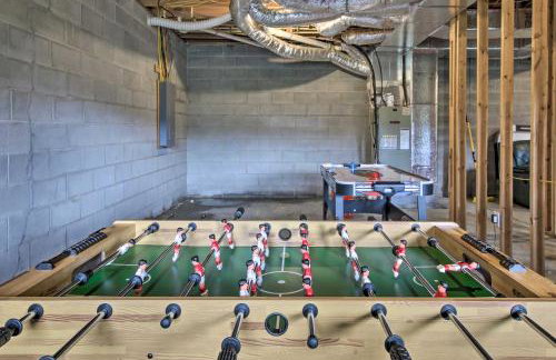 Rustic Young Harris Cabin with Fire Pit and Views - Foto 28