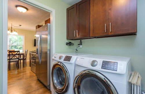 3 Bedroom Cottage Only 3 Miles from Downtown - Foto 22