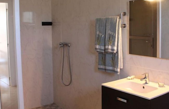 Rezz Aparthotel - Photo 19