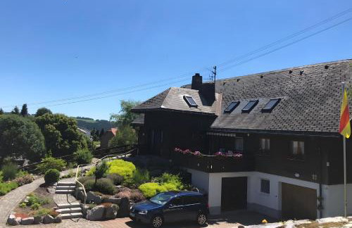 Haus Jurisch - Foto 1