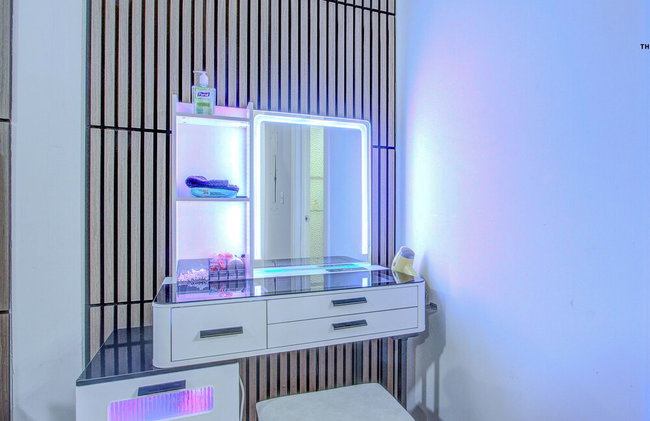 BRAND NEW Modern 1BD Loft in Downtown with free parking - Photo 92