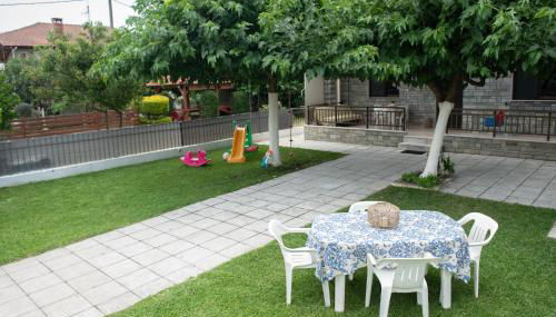 Family house nea vrasna - Foto 1, Garden