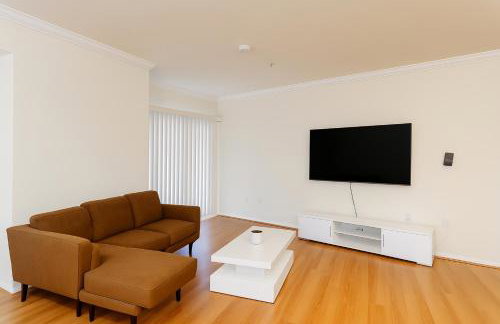 Adorable and Bright 2BD 2BR 740 - Foto 35