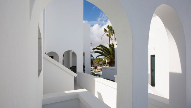 Nazaret Sol Apartments - Photo 4