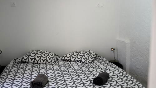 Gîte COLOMBIER 8 Pers piscine fitness sauna lac riviere loisirs - Foto 3