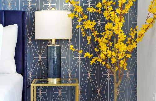 Trendy Retreat - Great Location - Fully Loaded - Foto 58