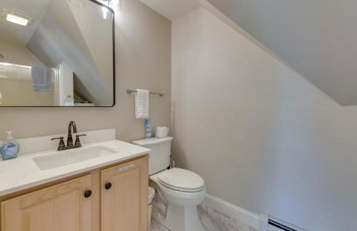 Secluded Family Getaway Near Stowe Deck and Hot Tub - Foto 22