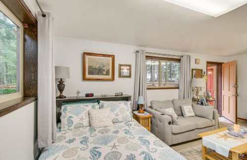 Cute Hoodsport Cottage Close to Lake Kokanee! - Foto 3