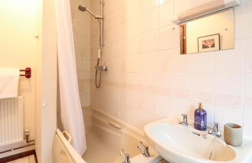 Walnut Tree Cottage - Foto 27