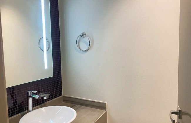 Lux BnB Paramount Tower I Burj Views - Photo 46