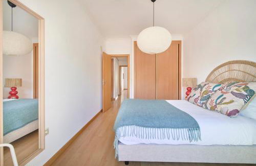 Spacious Apt Near Beach & Train, By TimeCooler - Foto 31