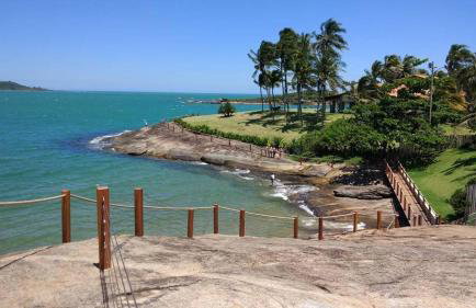 Edf Gil Nogueira-Praia Morro-Guarapari-3º Andar-APTO FTE-SOL MANHA-Piscina-Sauna-02 quartos com Ar -TV Tela Plana-Wi-Fi-Varanda Gourmet -Tela de Proteção - Purificador Água-Airfray-Dois elevadores-01 Garagem-Portaria 24 horas-50 mts da Praia do Morro - Photo 22