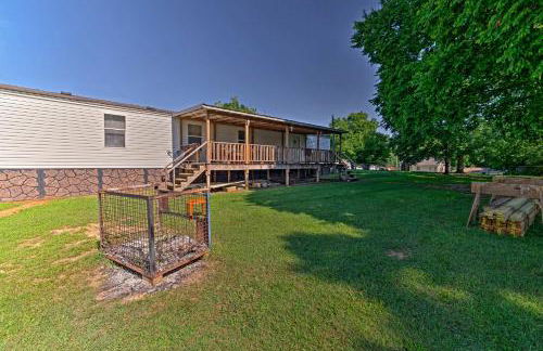 Waterloo Home with Fire Pit - half Mi to Boat Ramp! - Foto 34