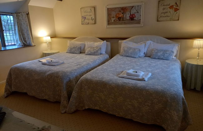 Bickleigh Castle Hotel - Photo 7