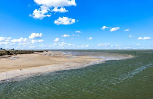 Bay Vista- NEW LISTING in Terramar Beach, 4 BR 3 BA, Boat slip home - Foto 12