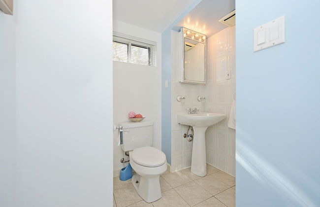 Richview Gardens Apartment - Photo 10