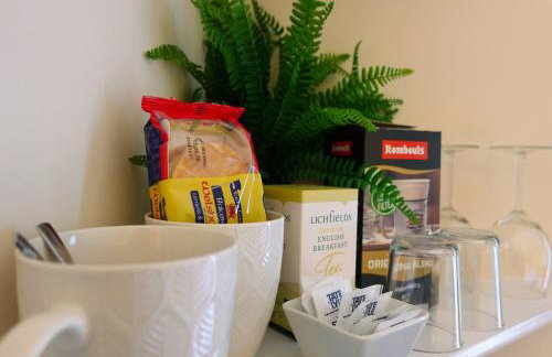 By the River - Foto 8