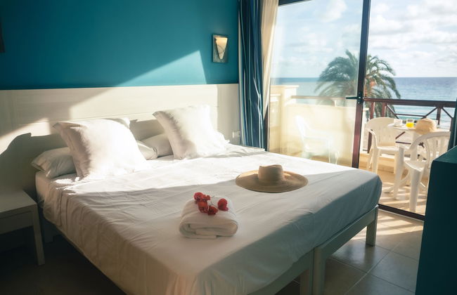 Apartamentos Prope Mare - Photo 2