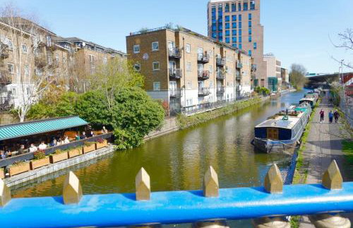 Abbey Road 4 Bed Home - Garden, Parking, Sleeps 11 - Foto 5