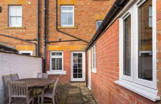 Stunning 2-bed Townhouse in Moreton-in-Marsh - Pass the Keys - Foto 9