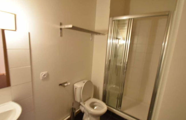 Splendid Chalet in Chamrousse With TV - Photo 22