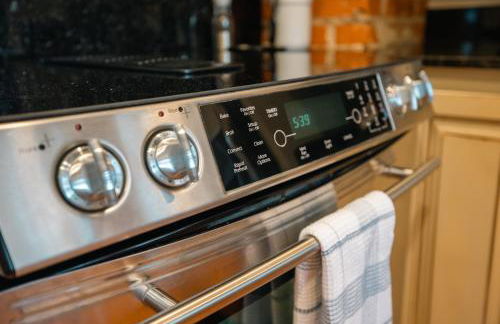 Gulf Coast Craftsman - Cozy, Charming & Central! - Foto 26