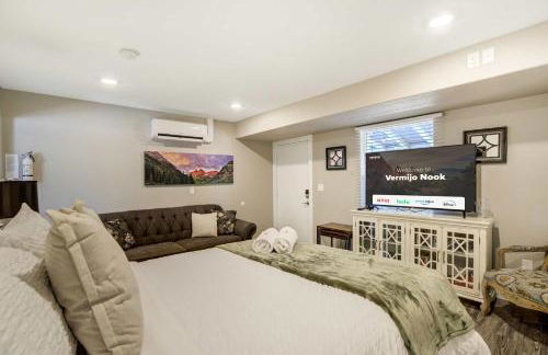 Vermijo Nook Walk to OCC Downtown w Fire Pit - Foto 12