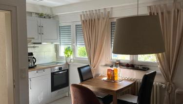 Moderne Souterrain-Oase in Top-Lage - Foto 2