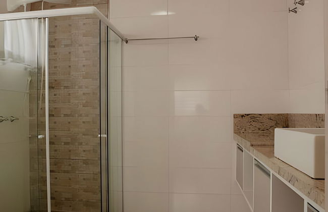 Casa com piscina 5 suites 1 quarto e AC - Photo 15