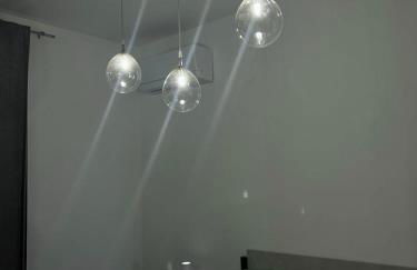 De Mio's Apartment - Photo 14