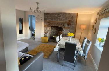 Yew Tree Cottage, 3 bedroom, 4 Church Row Defynnog - Photo 12