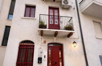 Casa a Ortona con 2 camere, parcheggio e mare a 10 min - Photo 28