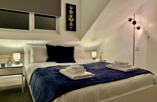 Superb Duplex in North London with reserved parking - Photo 29