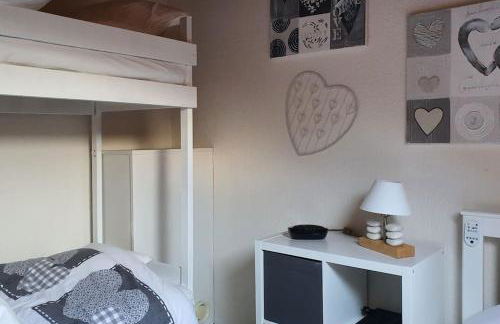 Duplex cocooning avec vue lac et montagnes - Photo 13