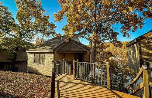 Lakefront Home-3BD25BADockGrillFirepitPool - Foto 70