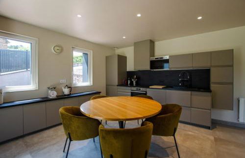 Les Rescapes - Foto 3