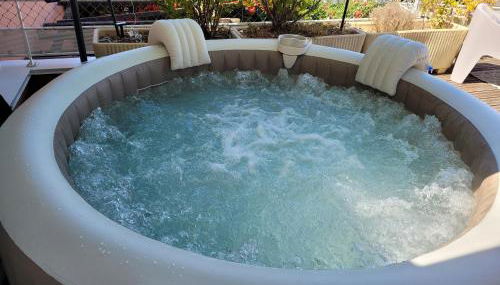 La terrasse, jacuzzi et vue mer Plage à 200m - Foto 2