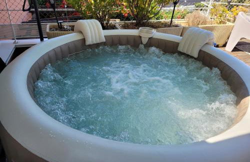 La terrasse, jacuzzi et vue mer Plage à 200m - Foto 2