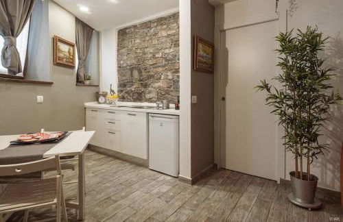 The Bridge Home - Foto 14