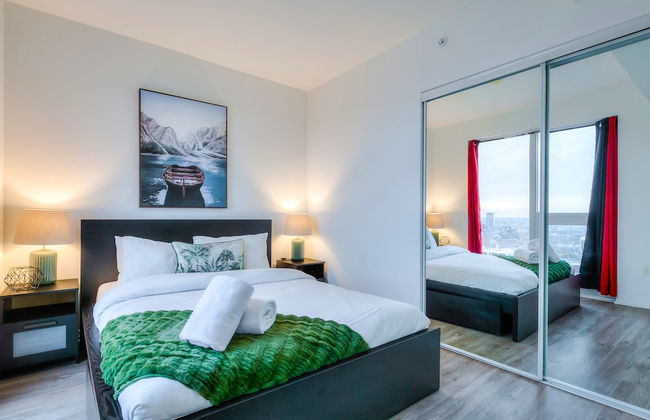 Panorama Suites Downtown Toronto - Photo 79