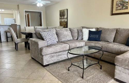 Newly Listed! 20 Percent Off! Golf and Tennis Community Retreat - Foto 25